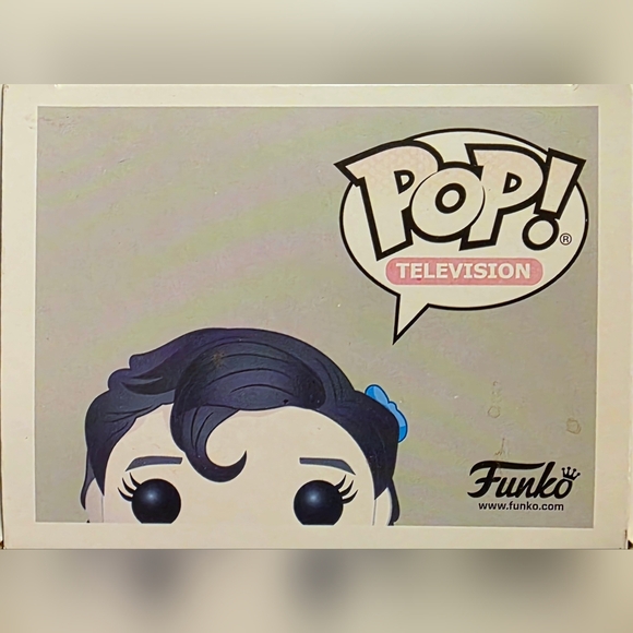 Funko POP! Eleven (Snowball Dance) #717 Vinyl Figure New In The Box - Picture 6 of 6